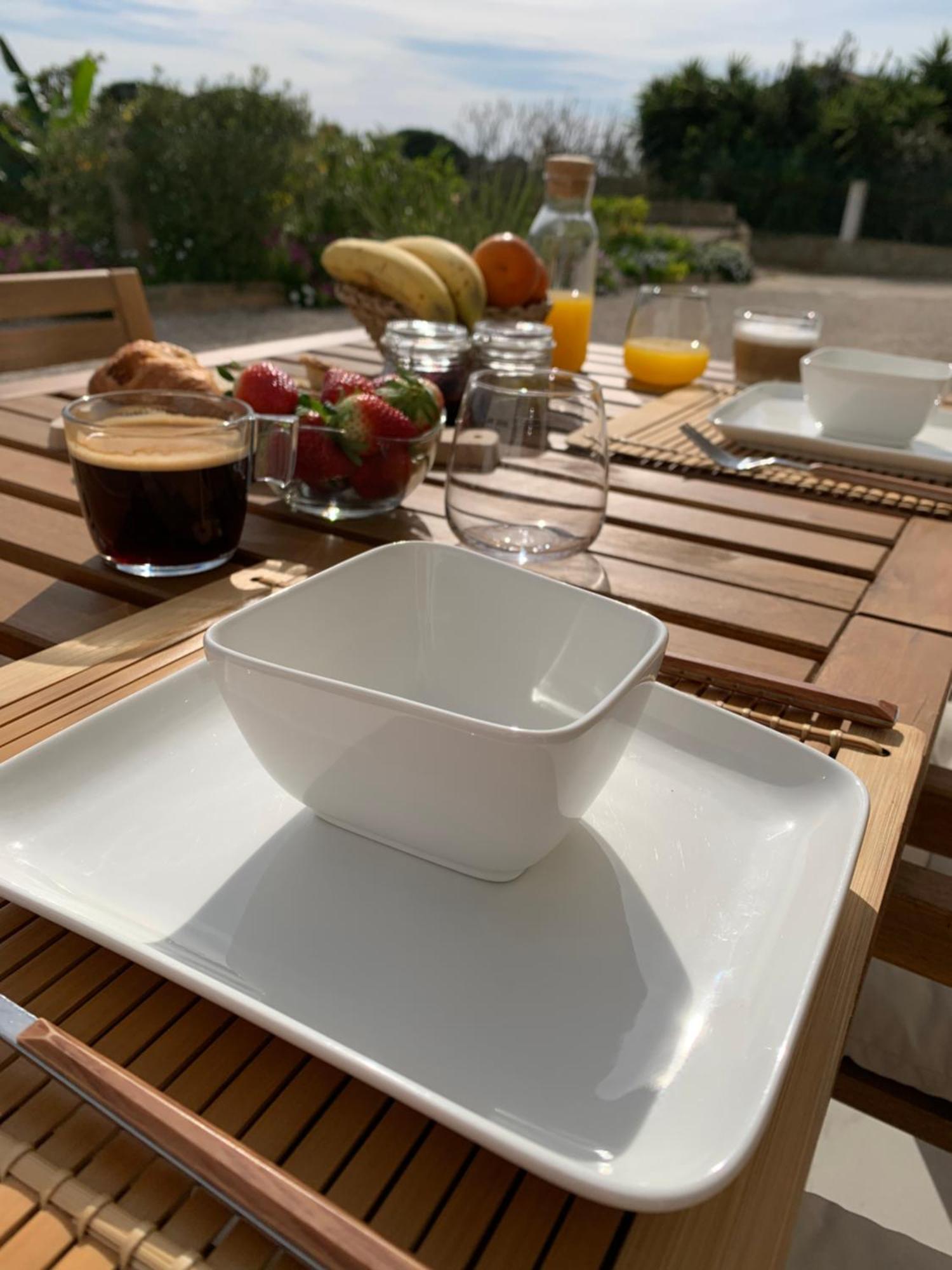 A Tranquil Garden Apartment, Carvoeiro - Benagil エクステリア 写真