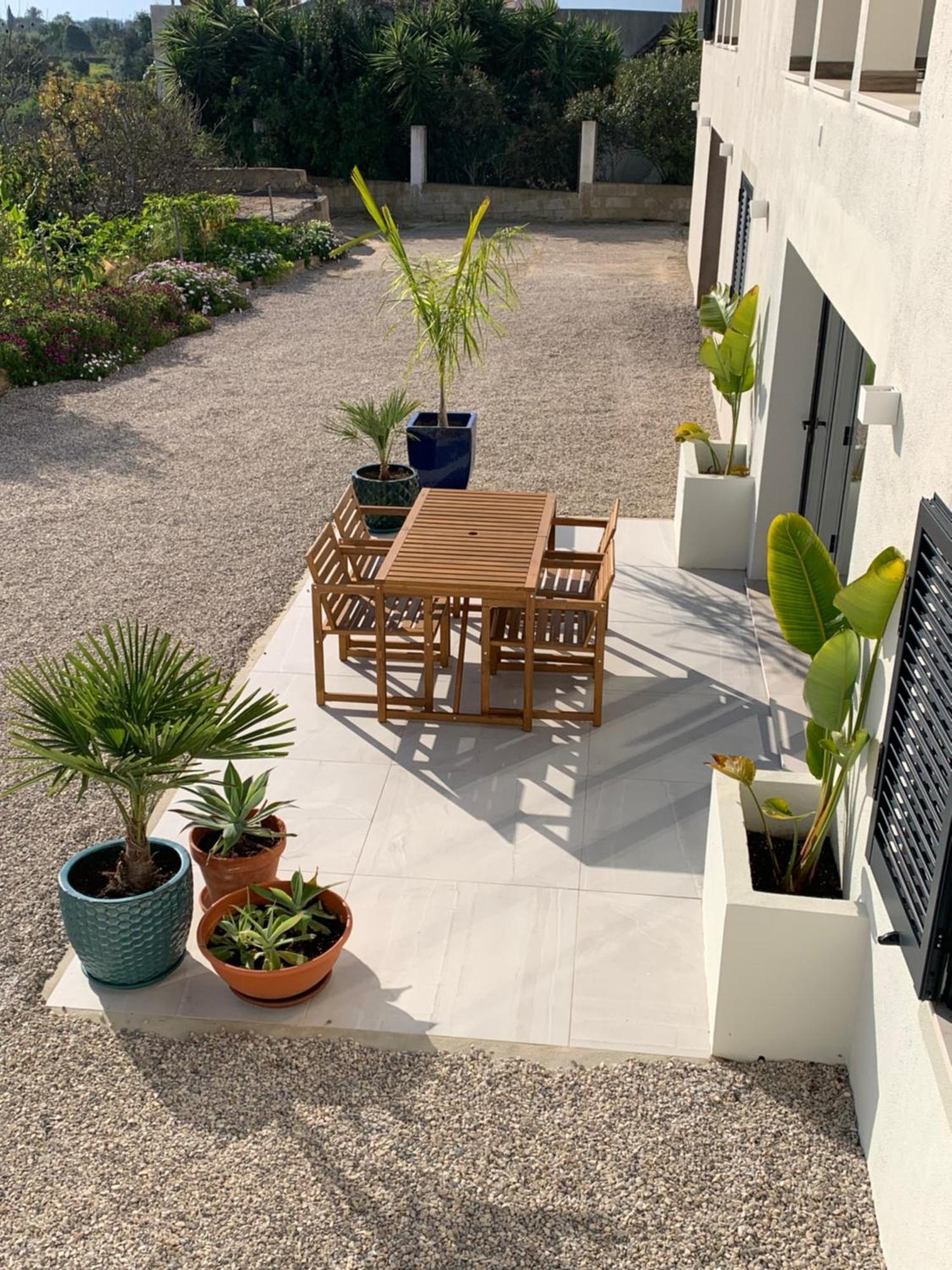 A Tranquil Garden Apartment, Carvoeiro - Benagil エクステリア 写真