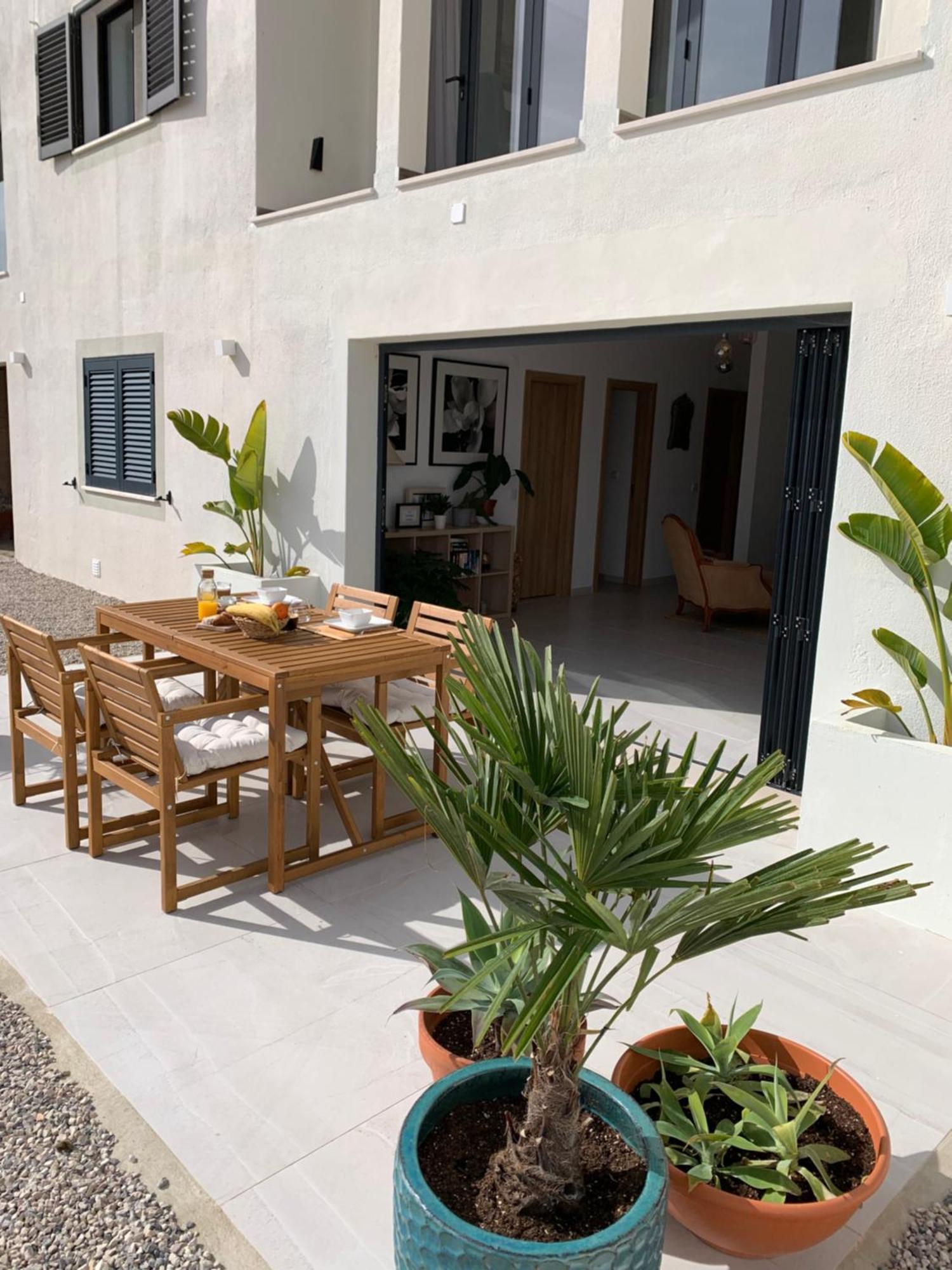 A Tranquil Garden Apartment, Carvoeiro - Benagil エクステリア 写真