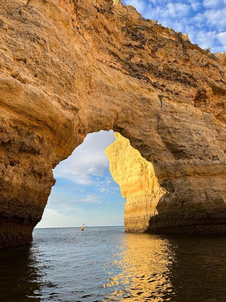 A Tranquil Garden Apartment, Carvoeiro - Benagil エクステリア 写真